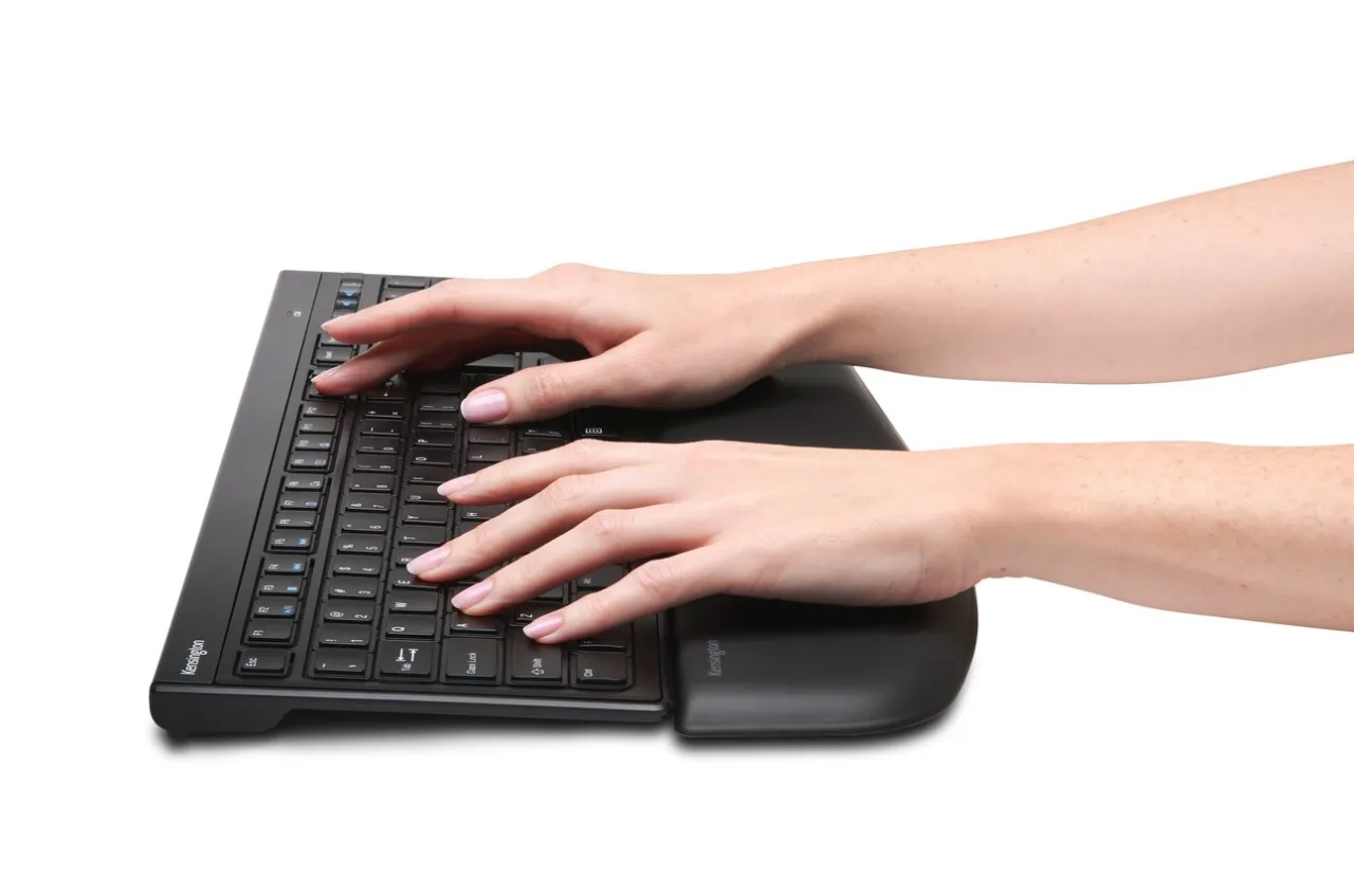 Hot Kensington ErgoSoft™ Wrist Rest for Slim Keyboards