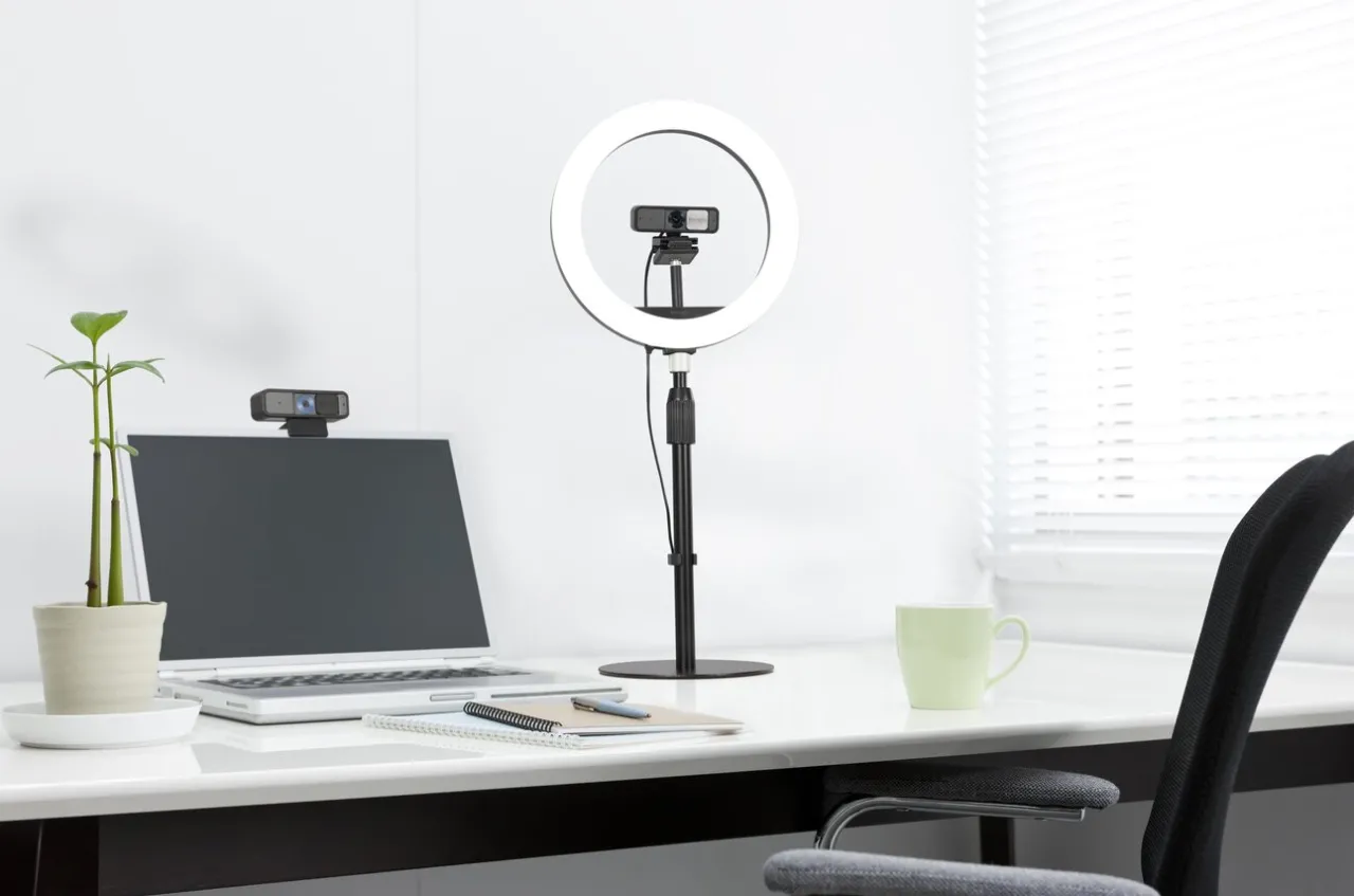 Discount Kensington L1000 Bicolor Ring Light with Webcam Mount