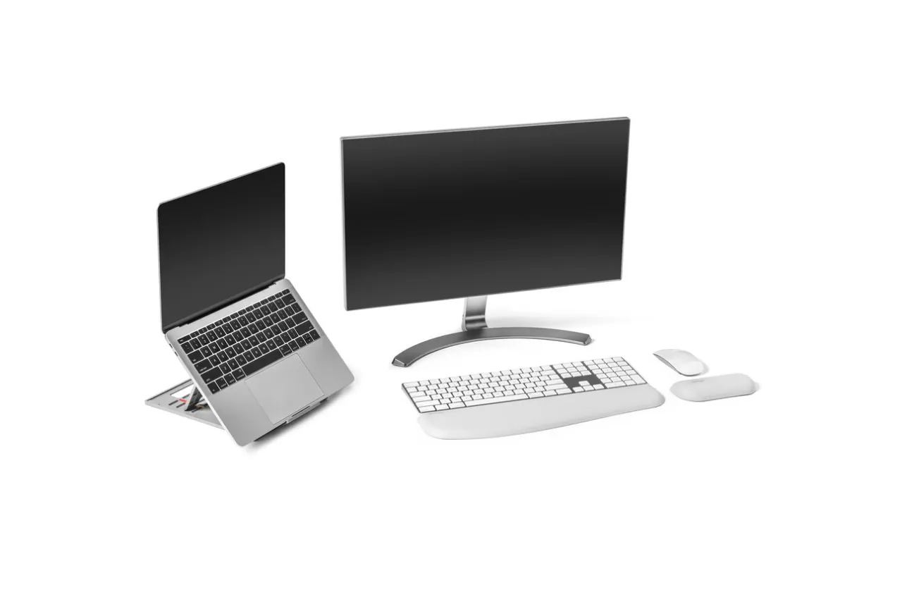 Fashion Kensington SmartFit™ Easy Riser™ Go Adjustable Ergonomic Laptop Riser and Cooling Stand for up to 14" Laptops