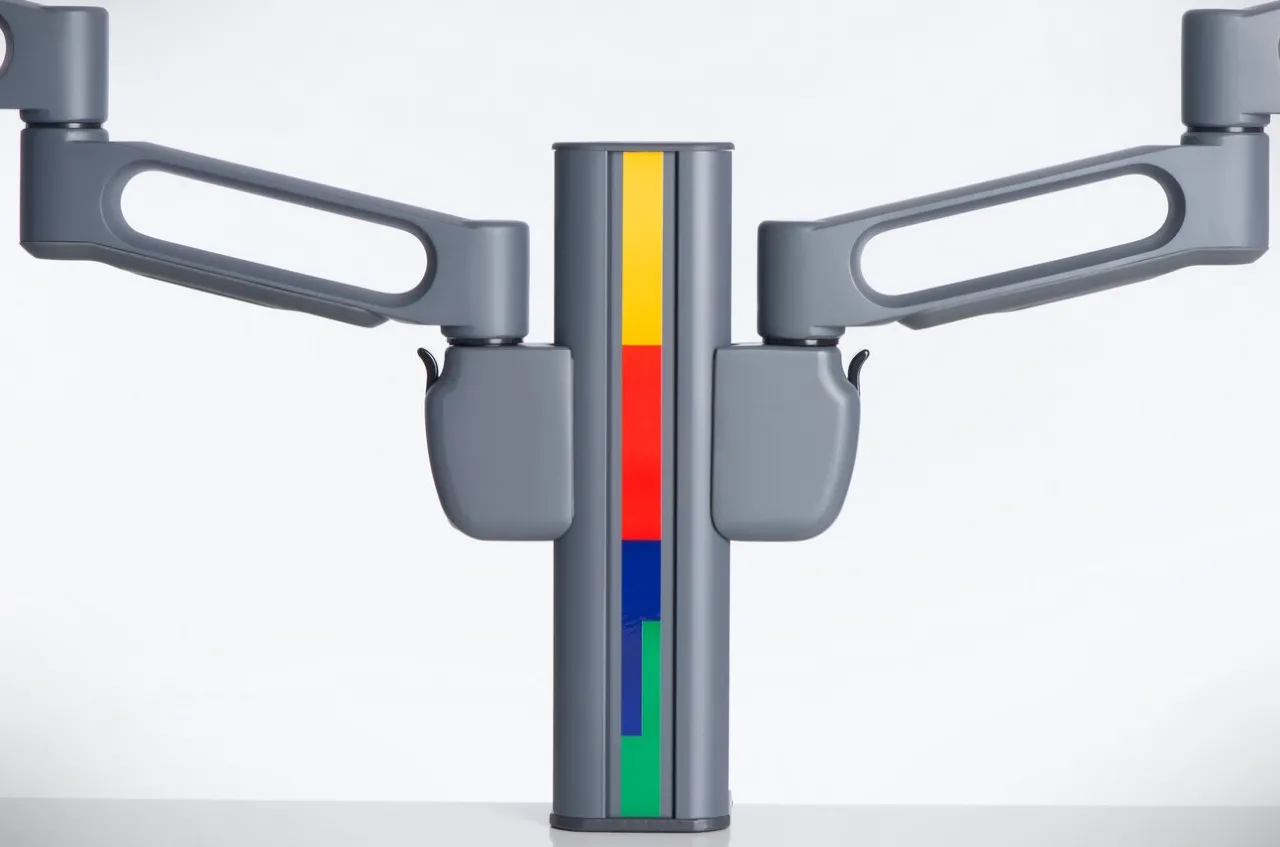 Fashion Kensington SmartFit™Dual Monitor Arm Mount