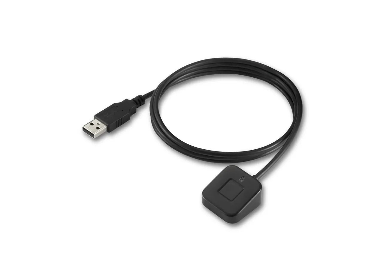 Store Kensington VeriMark™ Desktop Fingerprint Key